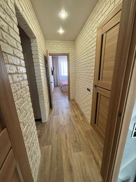 На срочной продаже 3 комн. квартира в Омске фото 4