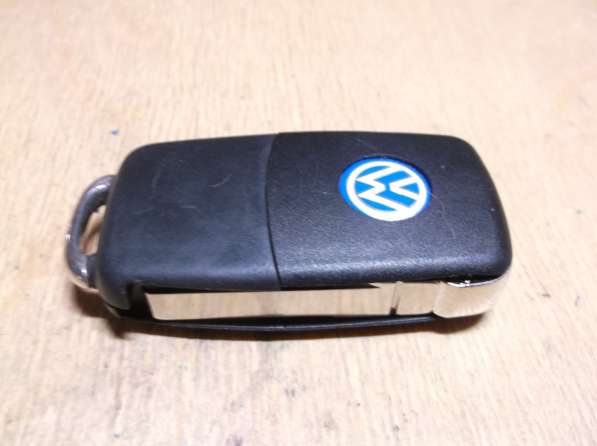 VW выкидной ключ 3 кнопки 1K0 959 753 G в Волжский фото 10