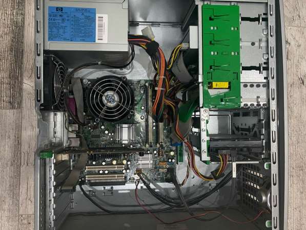 HP Compaq Intel Pentium 4 (2 ядра) в фото 4