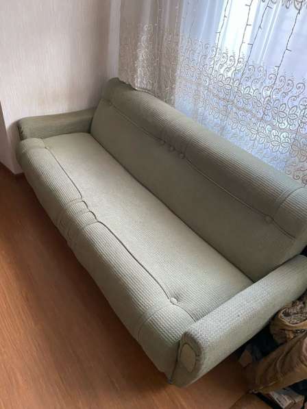 Продаю диван и два кресла в Ростове-на-Дону