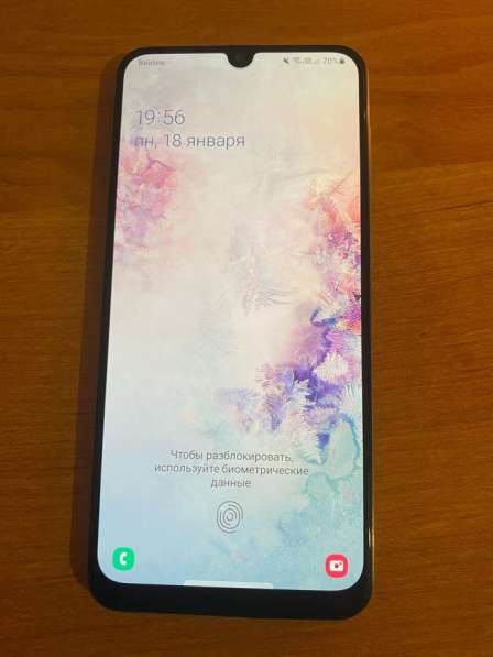 Телефон Samsung A50 6/128 гб