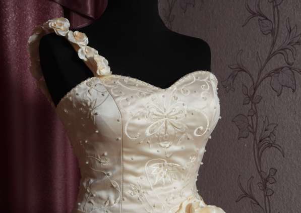 Оригинальное свадебное платье в Симферополе фото 3