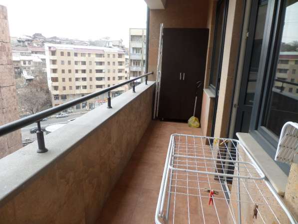 Элитный апартамент в центре Еревана в фото 5