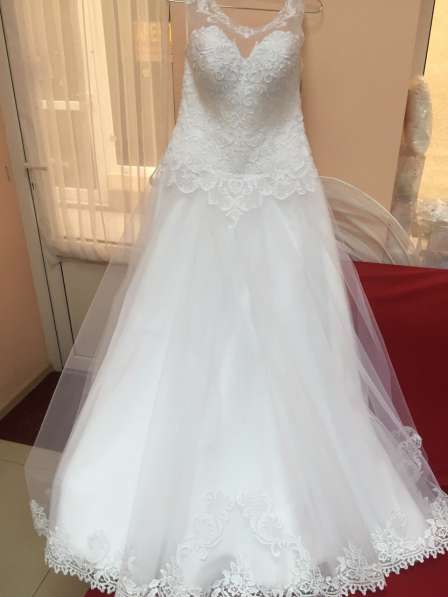 Новое свадебное платье из салона в Симферополе