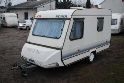 трейлер ADRIA 4270 TD