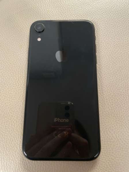 Продаю iphone xr в Москве