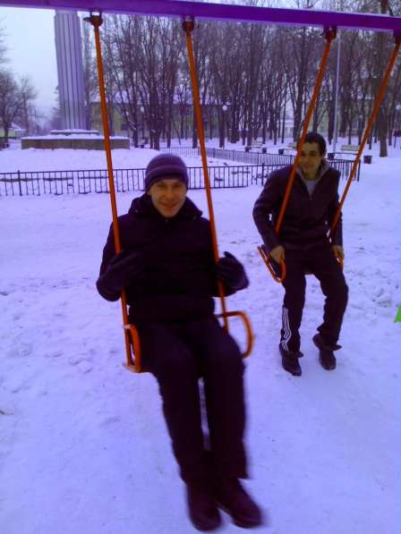 Владимир, 32 года, хочет пообщаться в фото 5