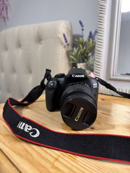 Цена договорная. Фотоаппарат