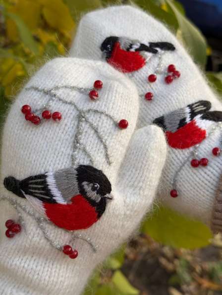 Варежки с вышивкой в Оренбурге