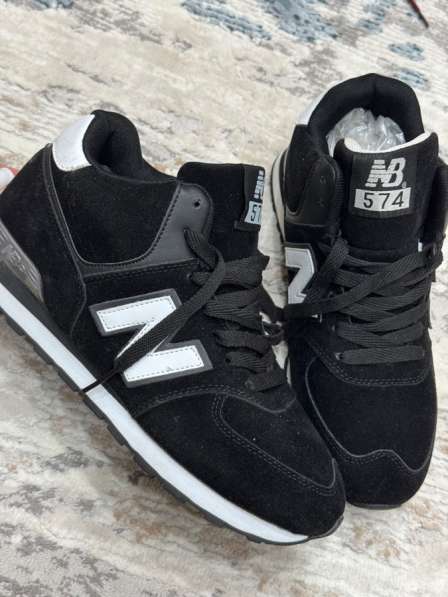 Кроссовки зимние