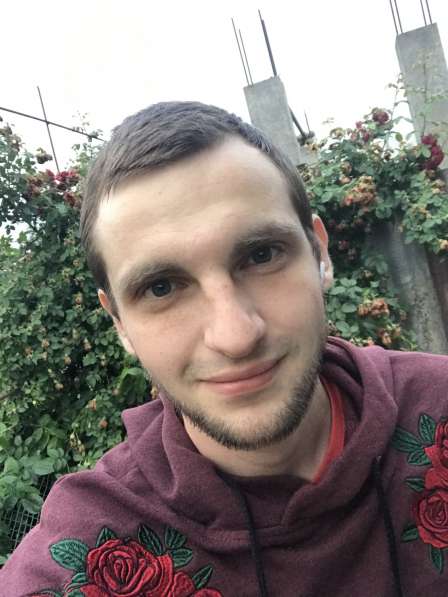 Богдан, 26 лет, хочет познакомиться