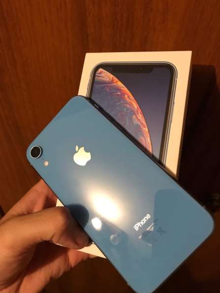 Apple IPhone Xr 256gb голубой в Саратове