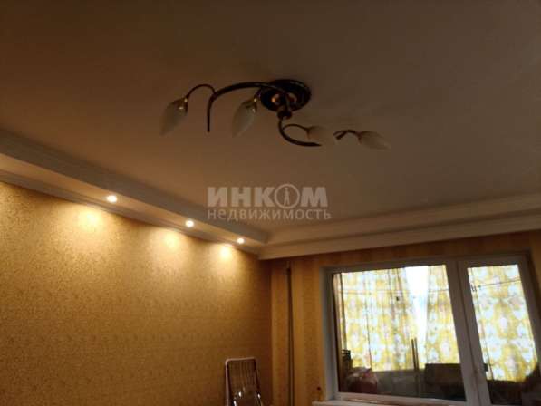 Продается 2х комнатная квартира в г. Луганск, 1-й Микрорайон в 