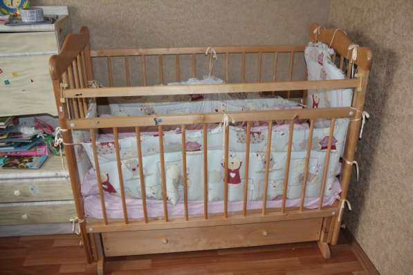 Продаю детскую кровать, срочно в Москве