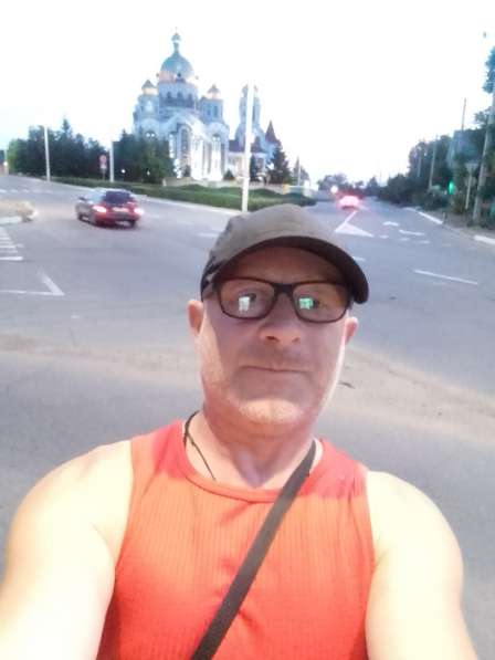Andrei, 57 лет, хочет пообщаться в фото 9