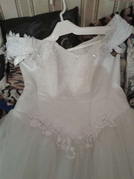 Продаю свадебное платье в Обнинске