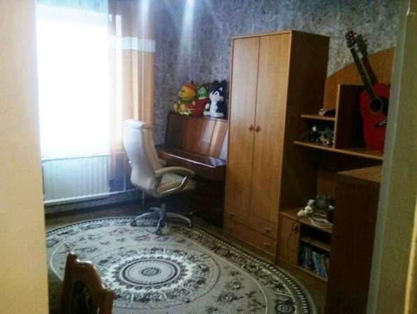 2 комнатная квартира по адресу г. Советск ул. Каштановая