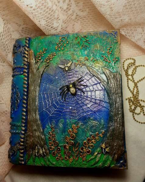 Подарок книга короб "Волшебный лес" в Симферополе