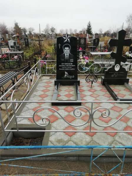 Памятники и надгробия в Белгороде фото 3