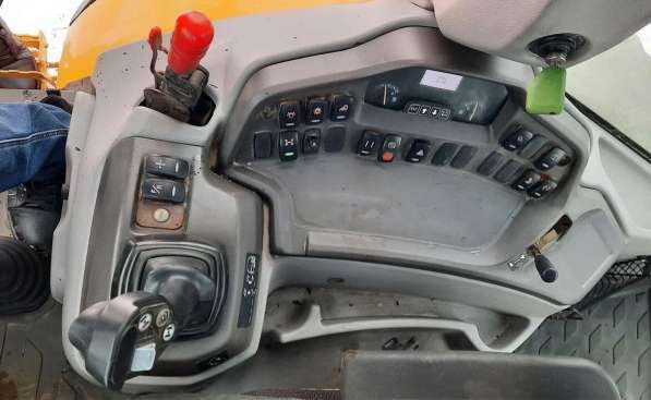 Продам экскаватор-погрузчик Вольво, Volvo BL71B, 2012 г. в в Ижевске фото 9