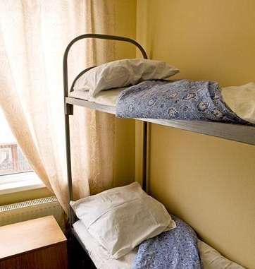 Метро Университет койко-место для славян.