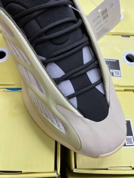 Adidas Yeezy Boost 700 V3 в Грозном фото 3