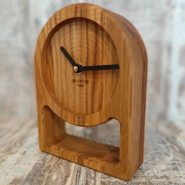 Часы настольные в Санкт-Петербурге фото 53