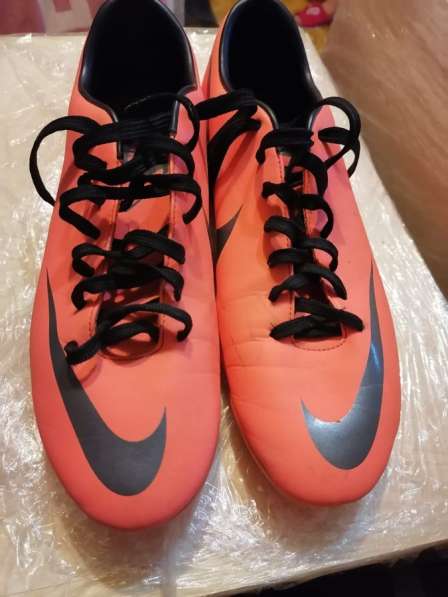 Бутсы в Москве