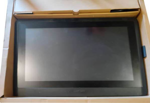 Tablette avec stylet Wacom cintiq 16