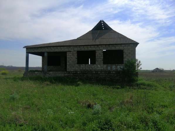 Продаю недостроенный дом с землей в Темрюке фото 4