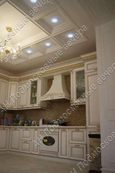 Продам коттедж в Москва.Жилая площадь 460 кв.м.Есть Электричество. в Москве фото 98