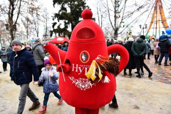 Раздача листовок в Кременчуге в 