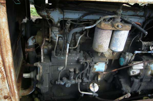 Гусеничный трактор Т-74 в фото 5