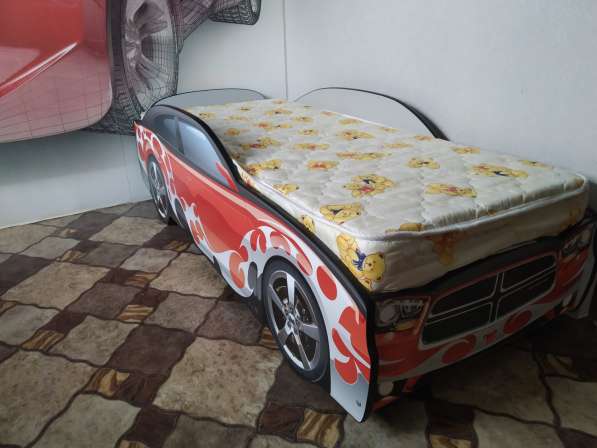 Продам детскую кровать-машину в Тихвине фото 7