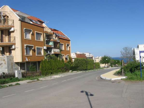 Продаю 2 к. квартиру 67 кв. м с видом на море, Болгария в фото 4