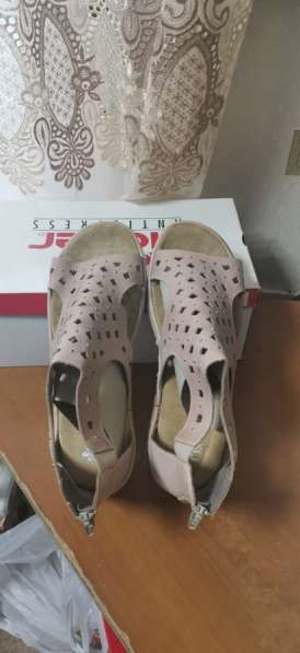 Босоножки женские в Первоуральске