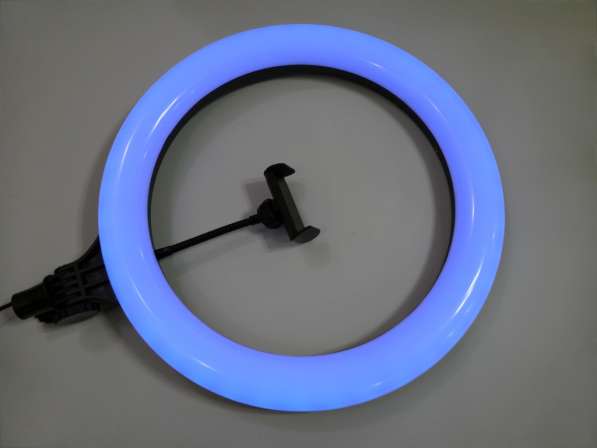 Кольцевая LED лампа RGB MJ38 38см 220V 1 крепл. тел USB в фото 4
