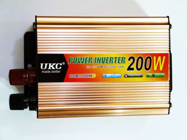 Преобразователь (инвертор) UKC 200W 12V-220V в фото 4