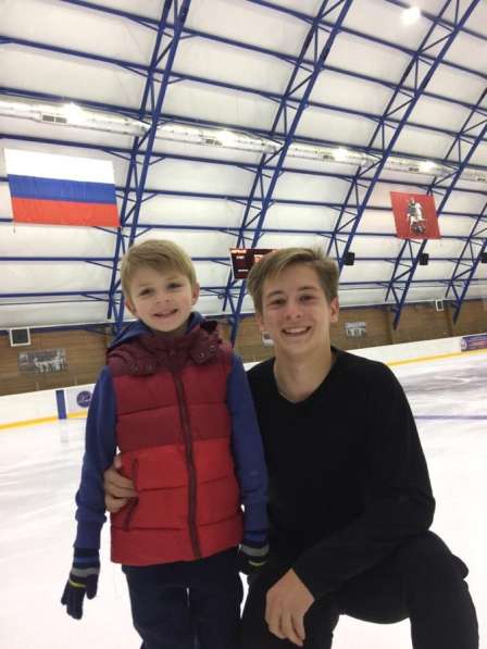 Тренер по фигурному катанию в Москве