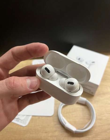 Наушники Apple AirPods Pro в Краснодаре