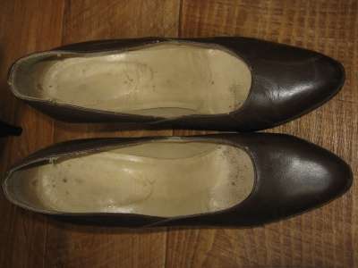 продам туфли коричневые в Томске