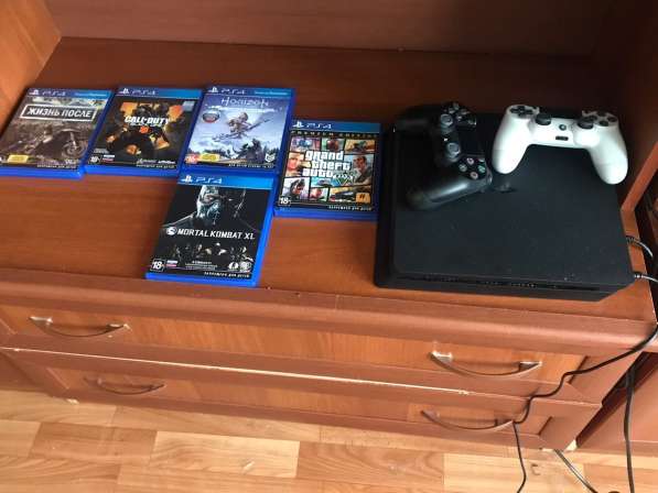 Продам PS4; 1TB в Москве фото 4