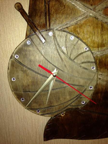 Деревянные часы Котофей в Екатеринбурге