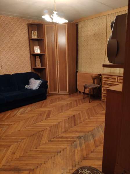 Сдам двух комнатную квартиру м. Рыбацкое в Санкт-Петербурге фото 3