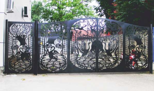 Ворота художественная резка в Москве фото 4
