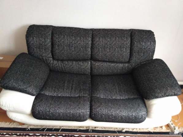Продам диван Б/У. Мини-диван (2 Т) Габаритные размеры: 175