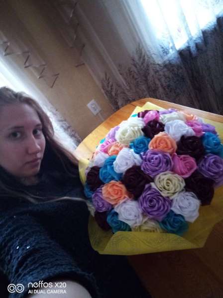 Букет розы из лент, 55 штук на заказ в Красноярске