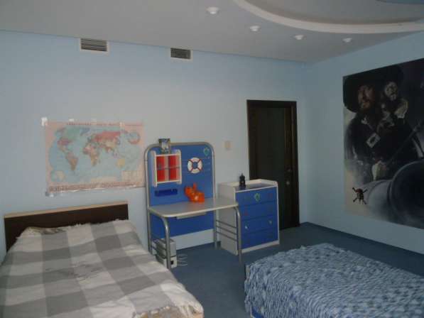 Продается 3-х комнатная квартира, ул. Иртышская наб.11к1 в Омске фото 7