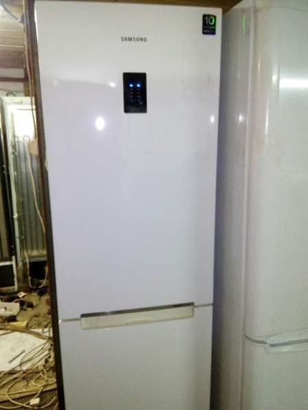 Холодильник Samsung в Москве фото 3