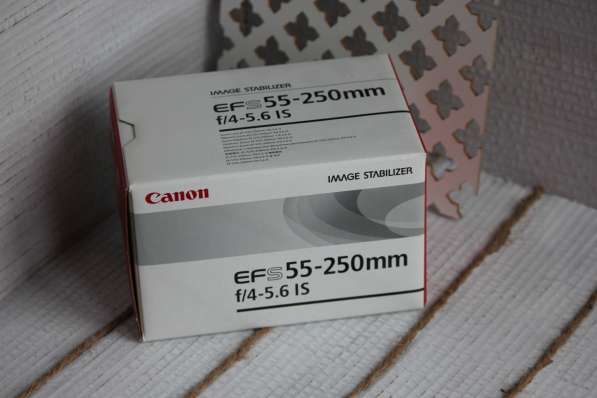 Объектив Canon EFS55-250mm